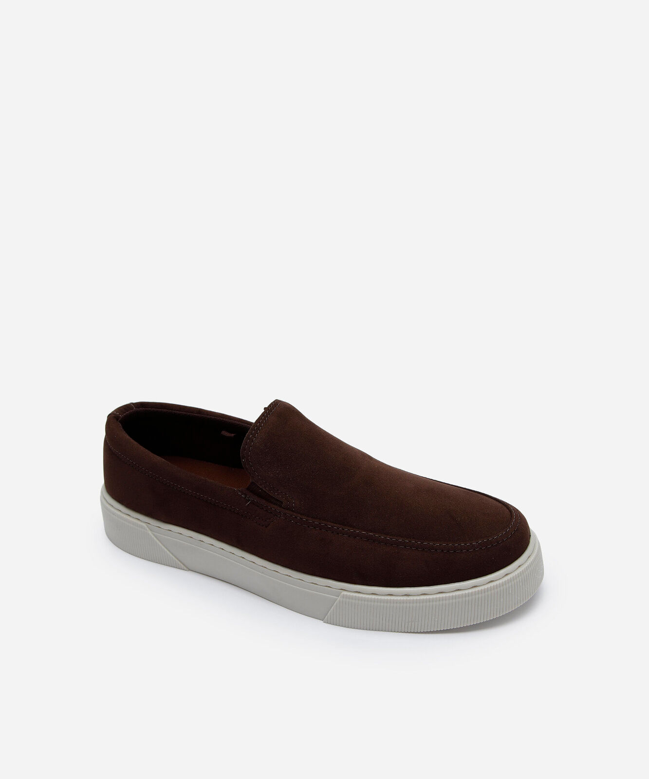 tênis slip on texturizado marrom