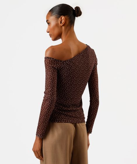 blusa feminina de tule decote assimétrico manga longa poá marrom