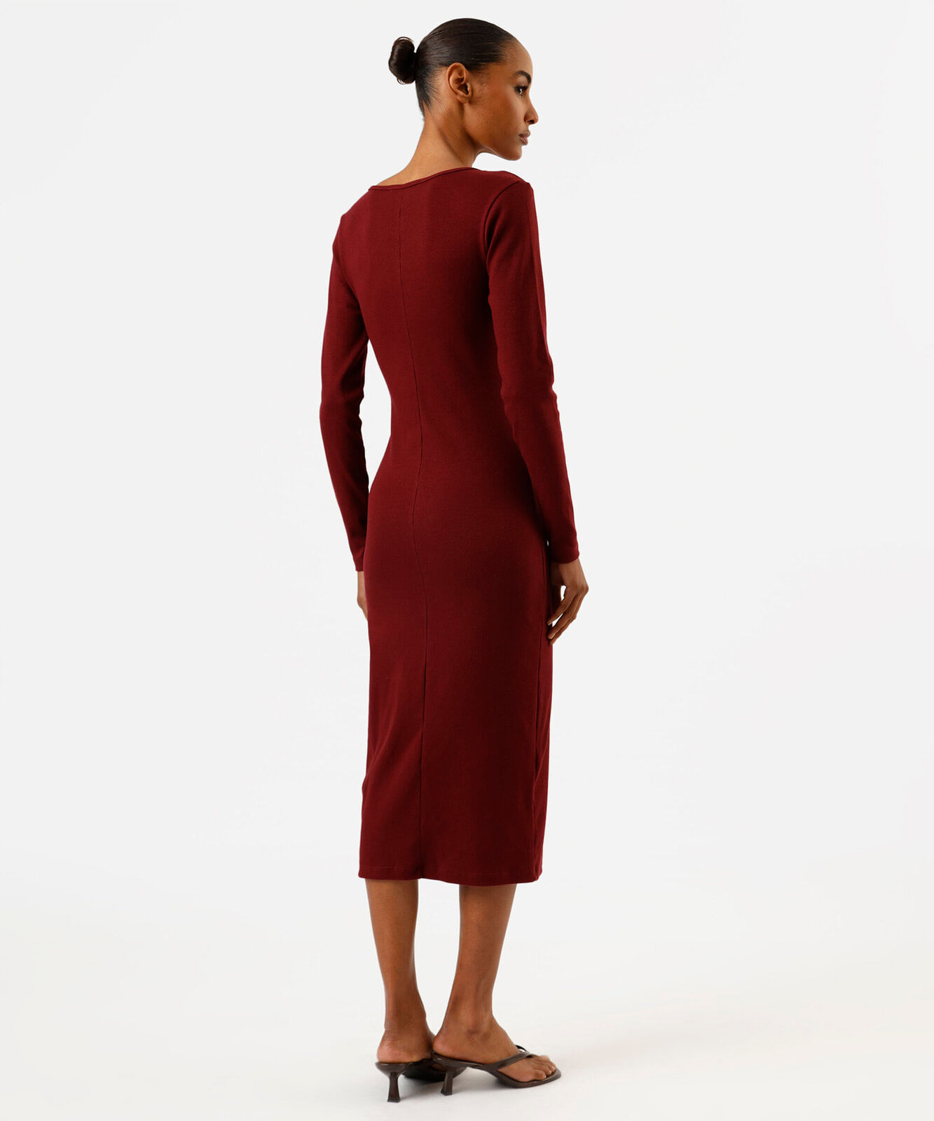 vestido midi feminino de algodão manga longa com fenda canelado  vinho