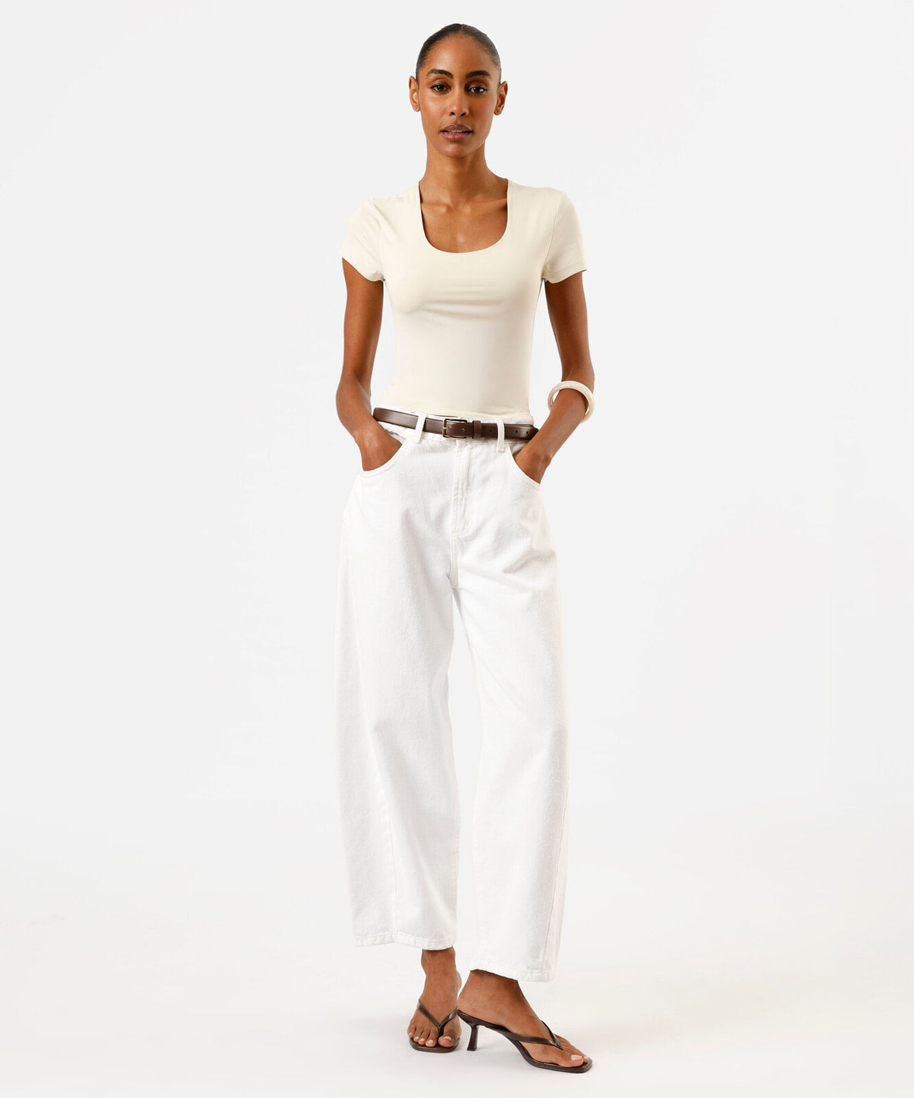 blusa baby look feminina de poliamida básica bege