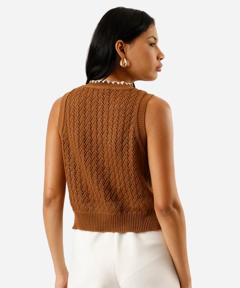 regata feminina de tricot com fendas marrom
