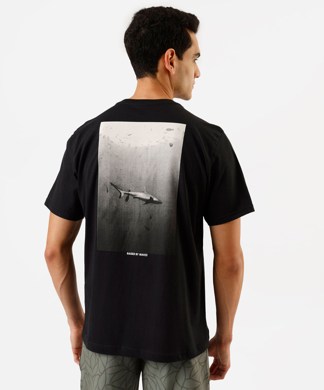 camiseta masculina de algodão manga curta estampada preta