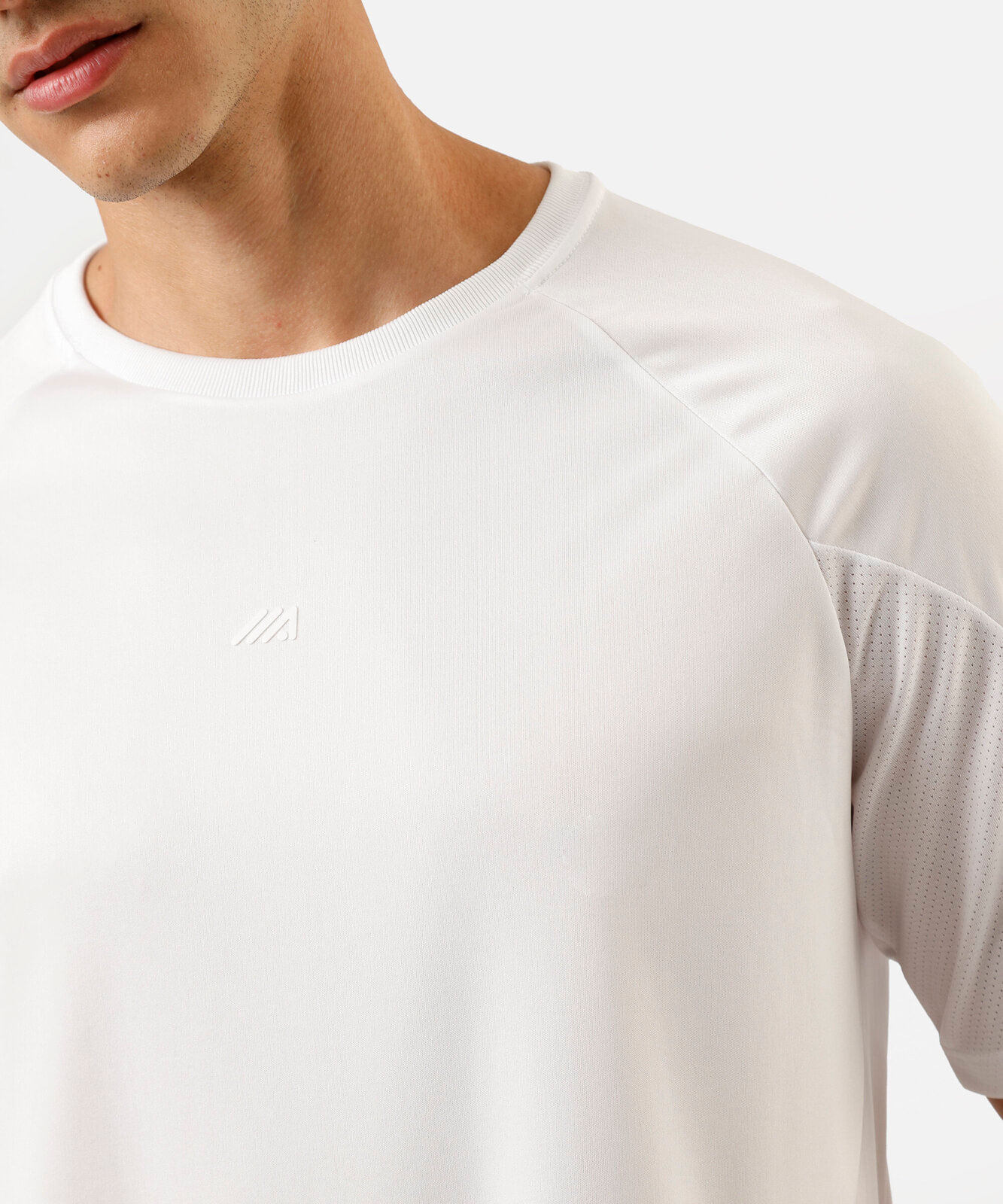 camiseta esportiva masculina manga curta branca
