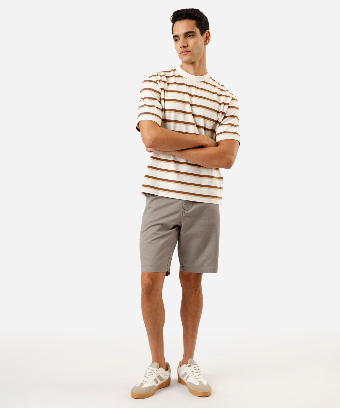 camiseta masculina de algodão manga curta listrada off white