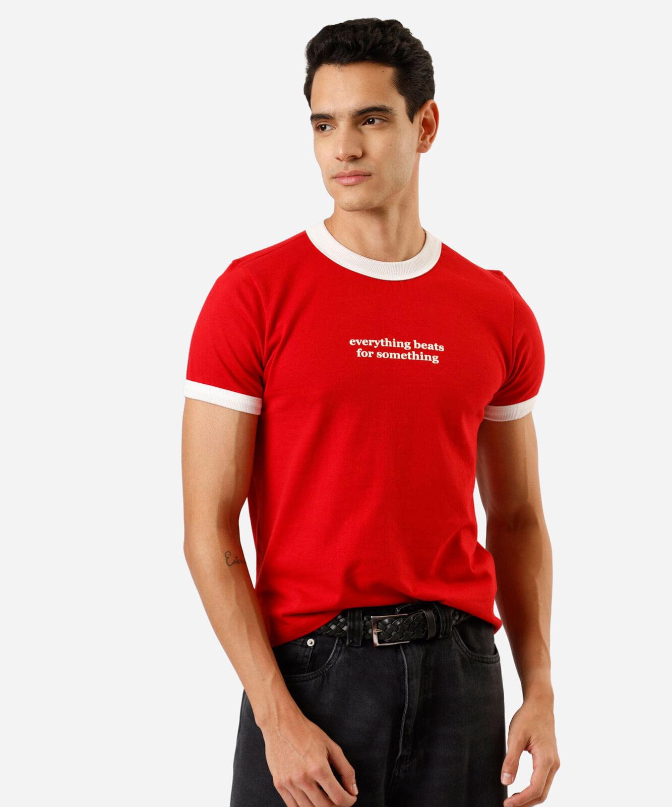 camiseta muscle fit masculina de algodão manga curta estampada vermelha