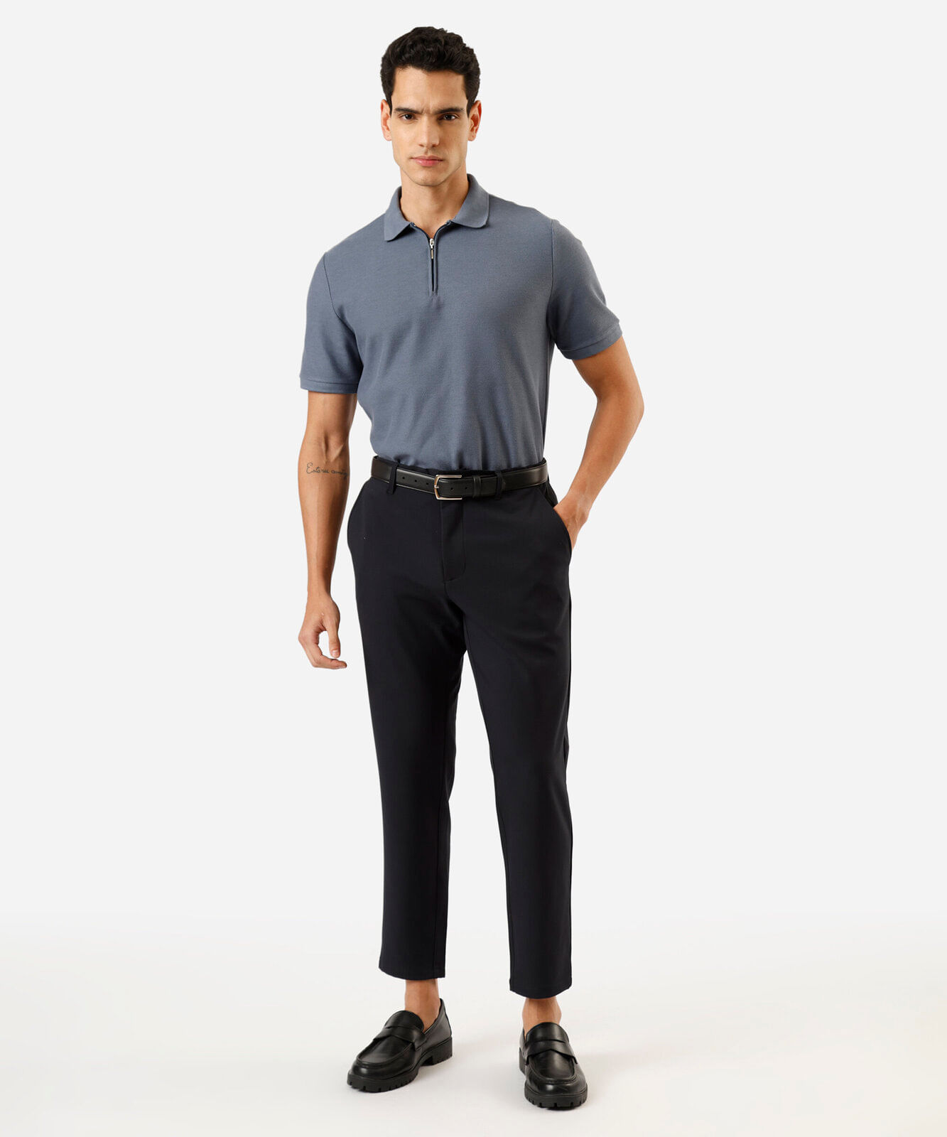 polo masculina em piquet com zíper manga curta azul