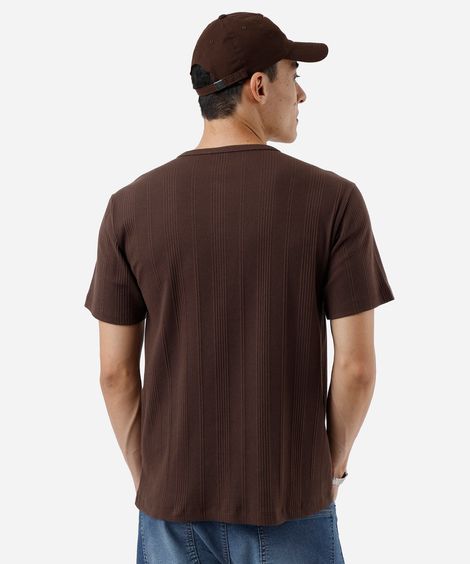 camiseta slim masculina canelada marrom