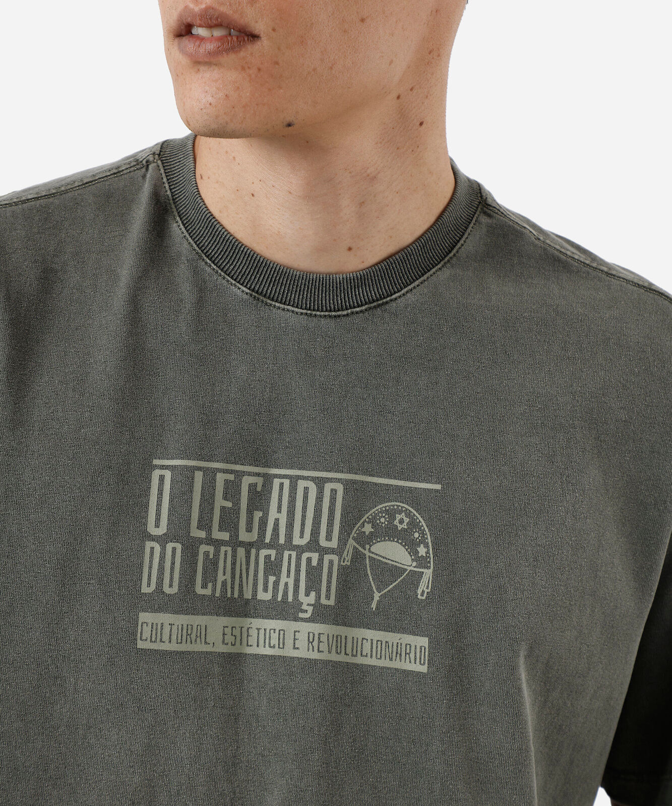 camiseta masculina de algodão manga curta estampada estonada verde