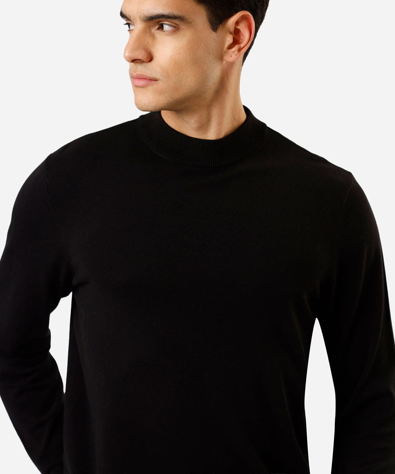 suéter masculino de tricot gola alta preto