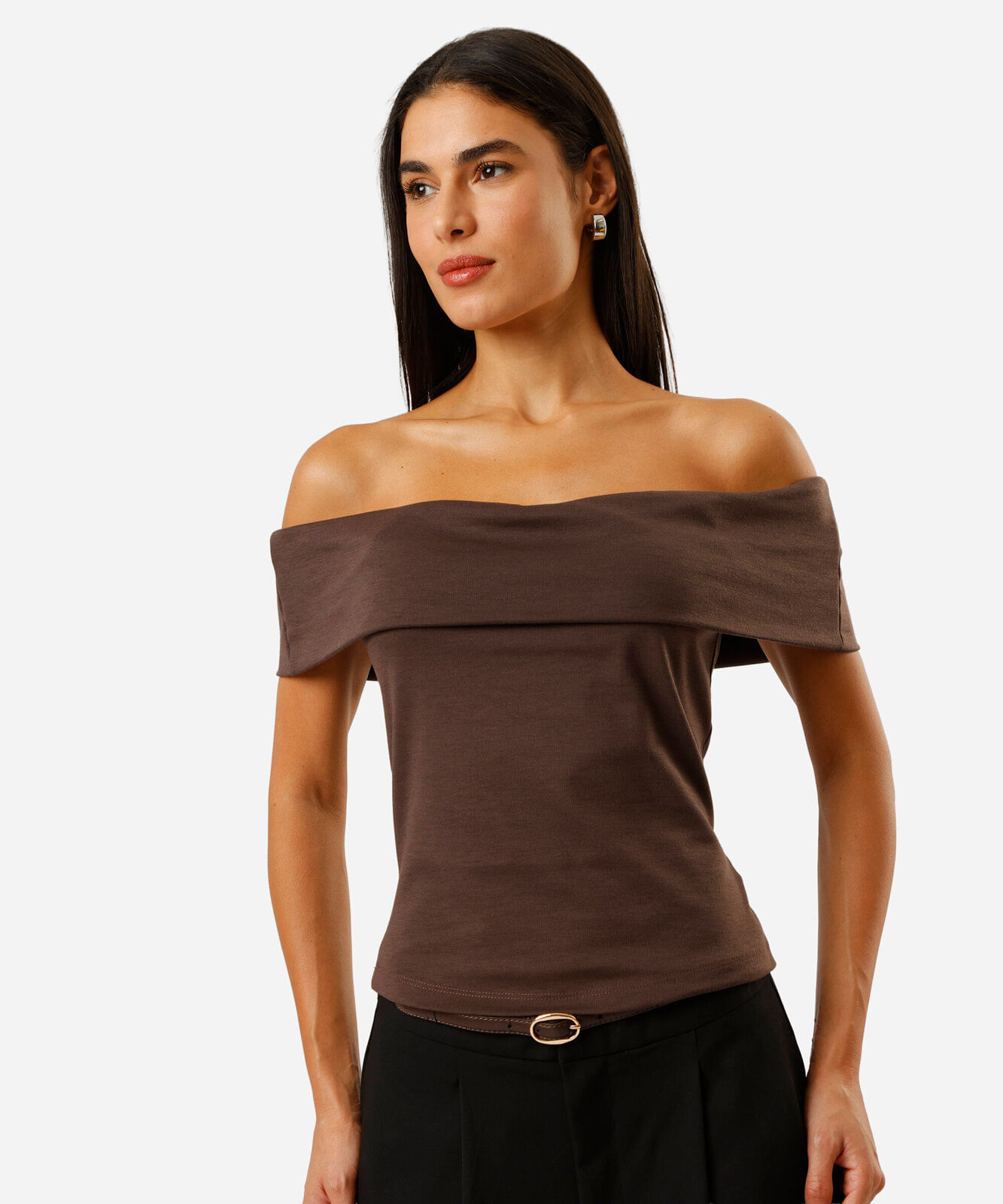 blusa feminina ombro a ombro marrom