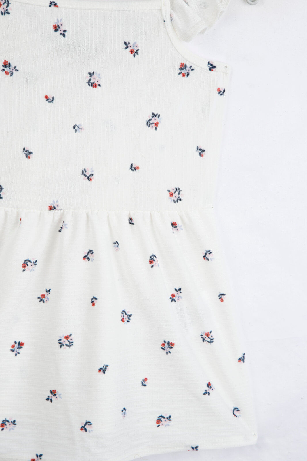 blusa infantil com alça de babado floral off white