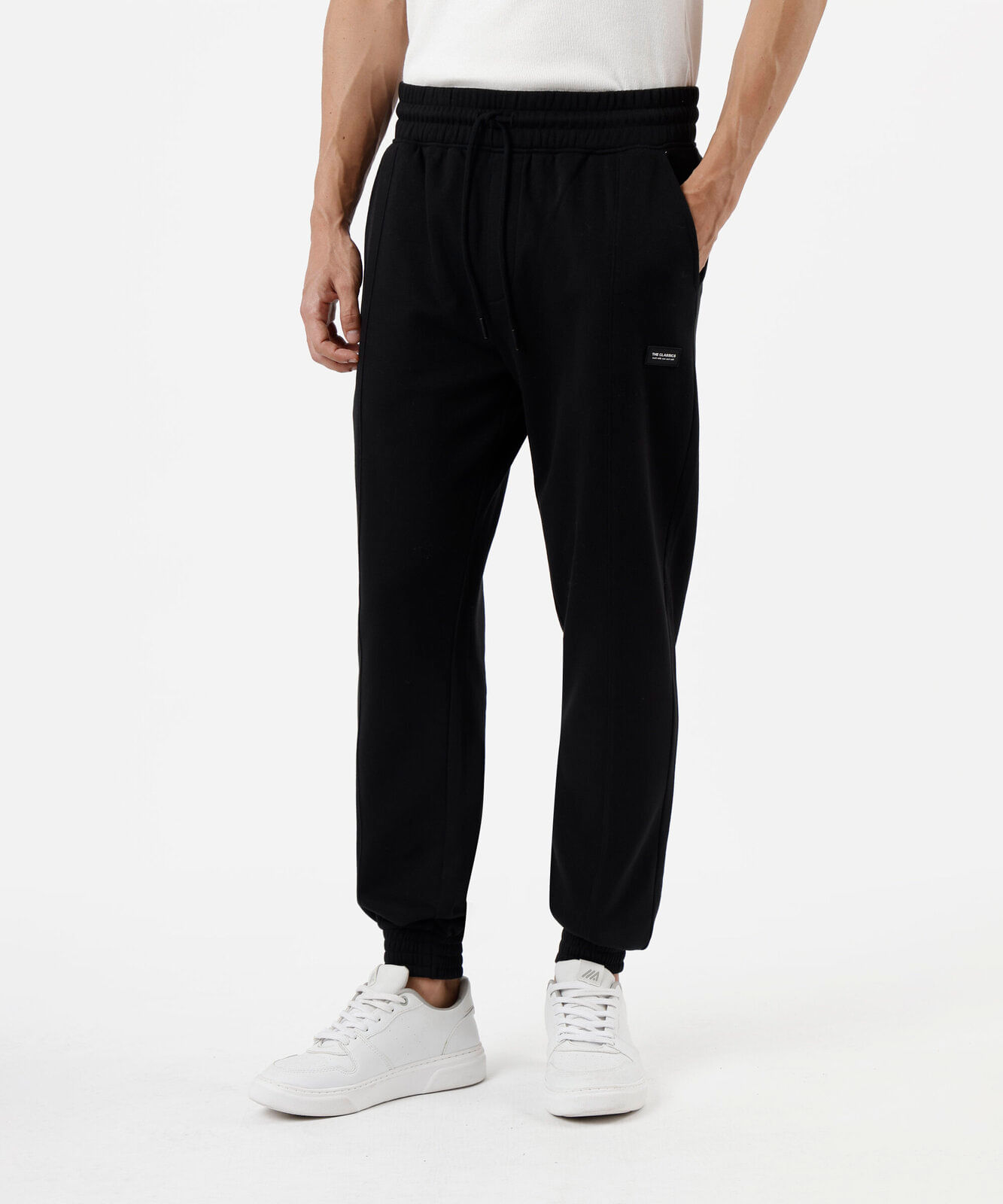 calça jogger de moletom preto