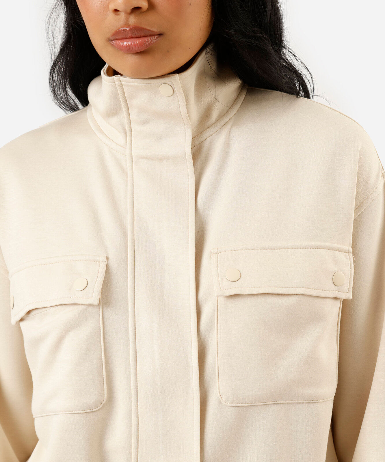 jaqueta feminina com viscose gola alta bege