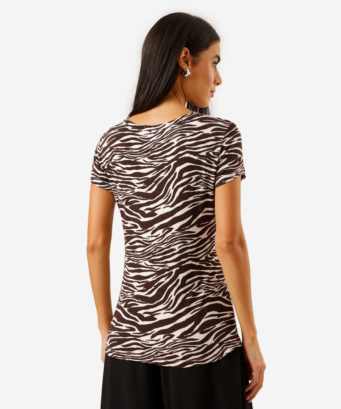 blusa feminina de viscose manga curta animal print bege
