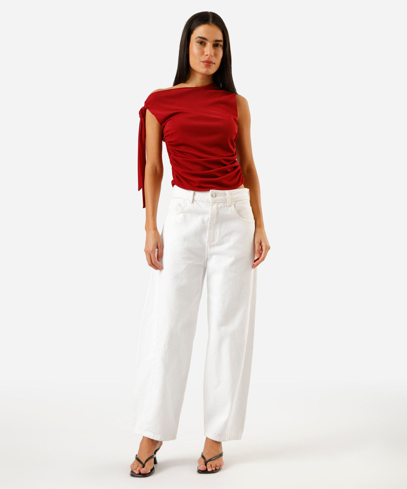 blusa feminina de tule franzida com amarração vermelha