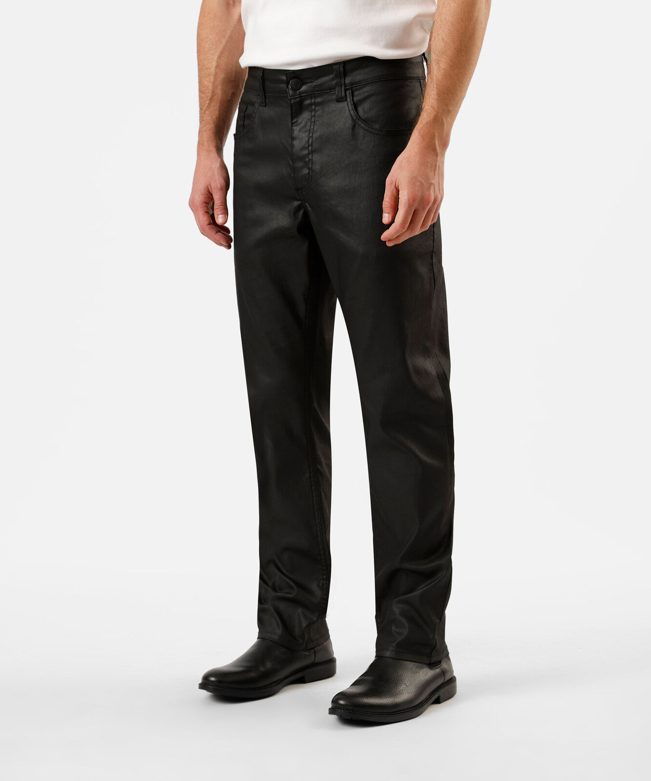 calça slim masculina de sarja resinada preta