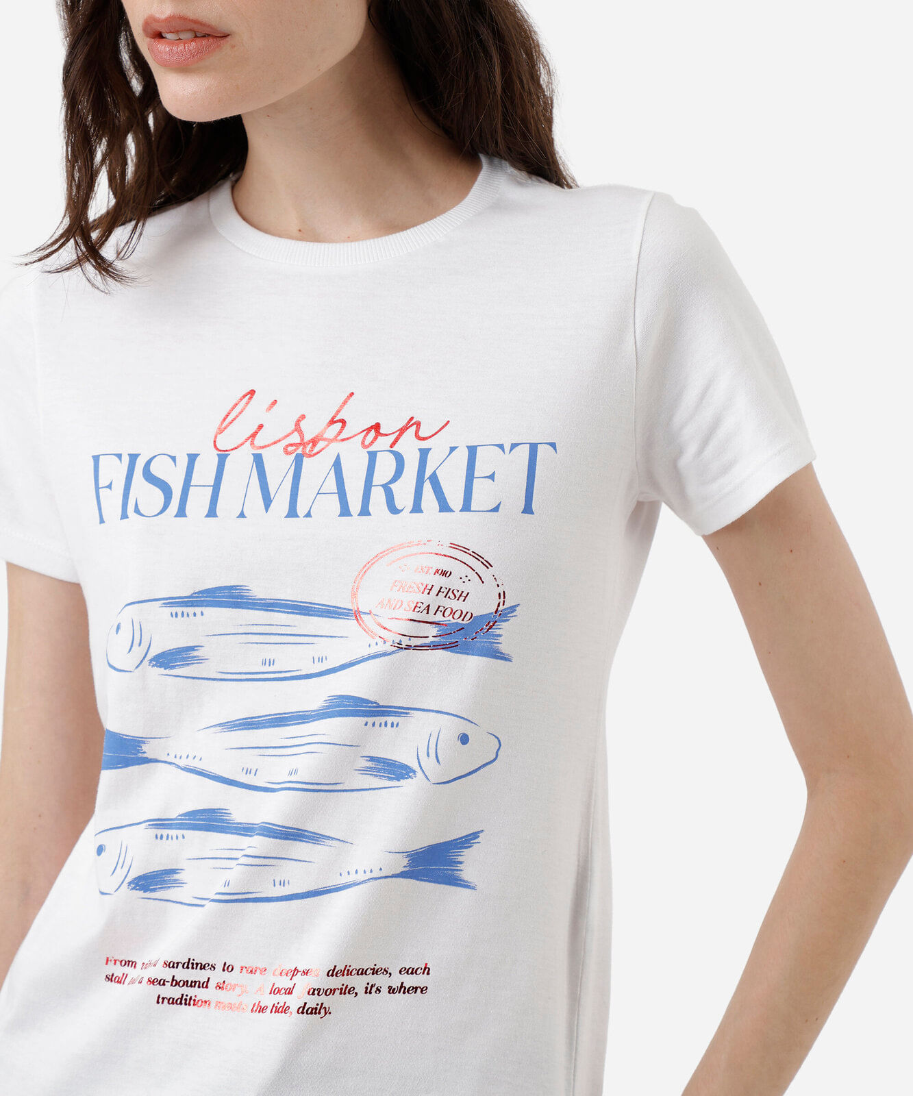 camiseta feminina de algodão fish market off white
