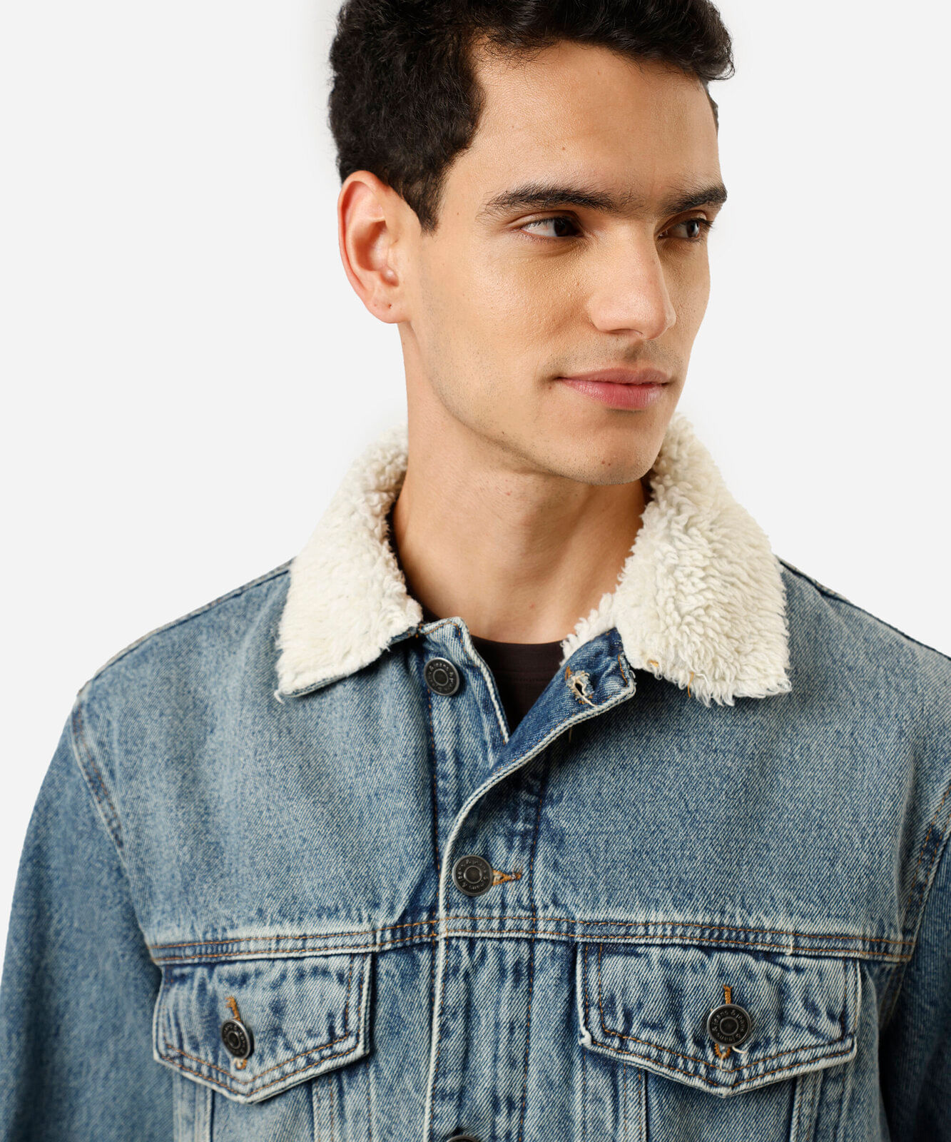 jaqueta masculina jeans com gola em sherpa azul