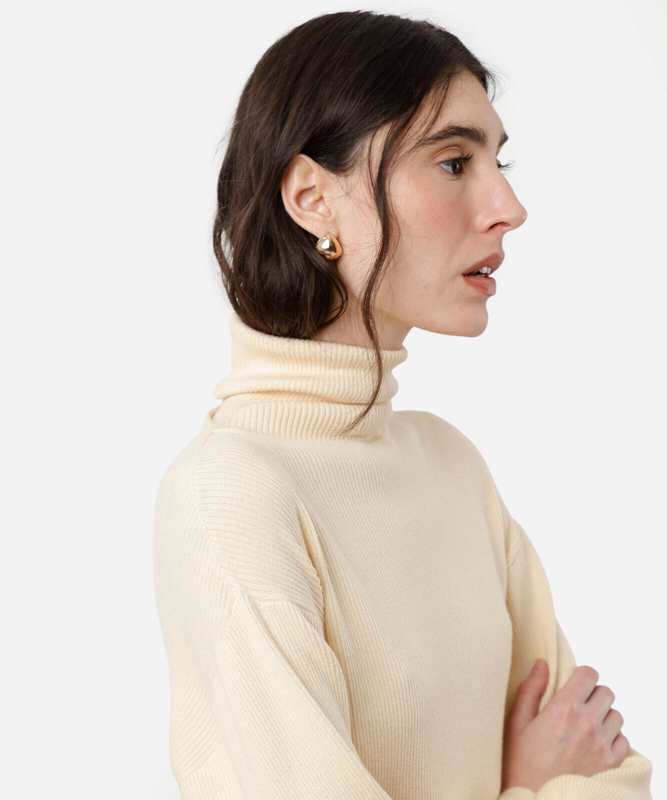 suéter cropped feminino de tricot manga bufante canelado bege