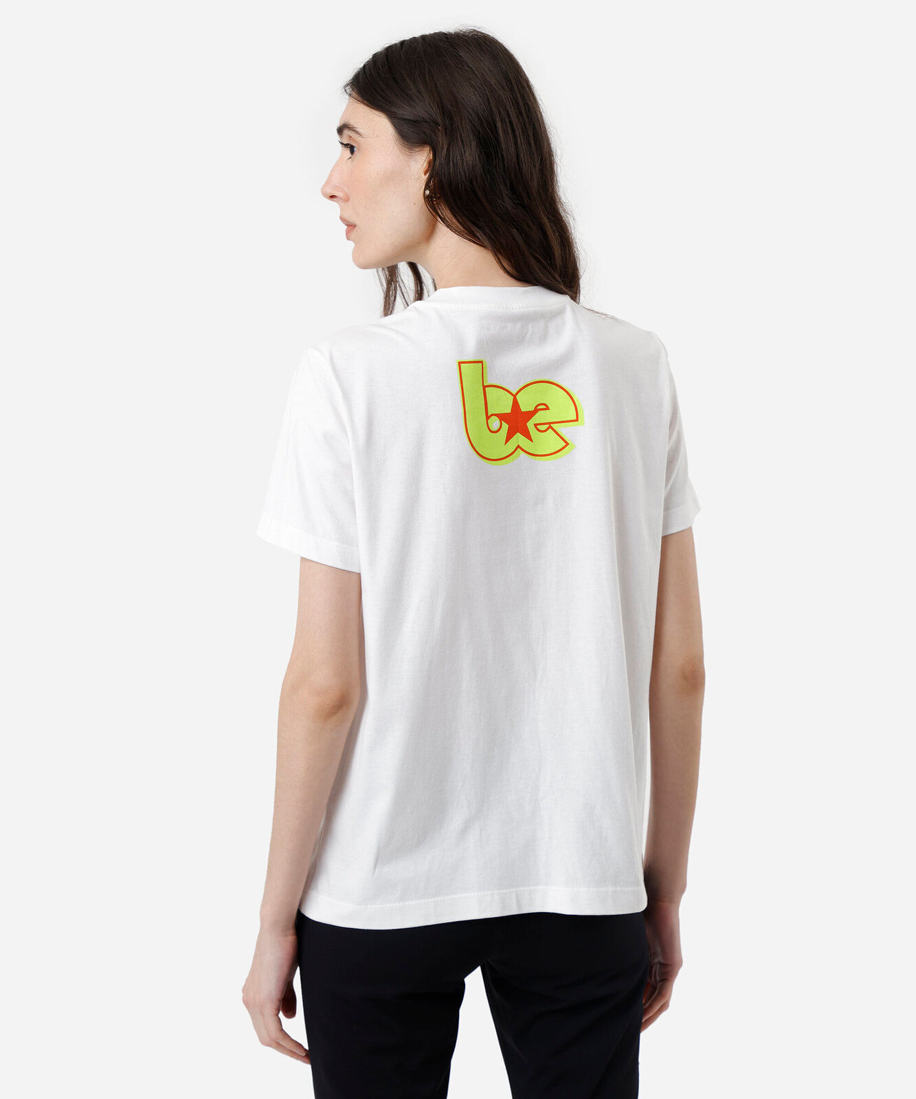 camiseta feminina de algodão manga curta billie eilish off white