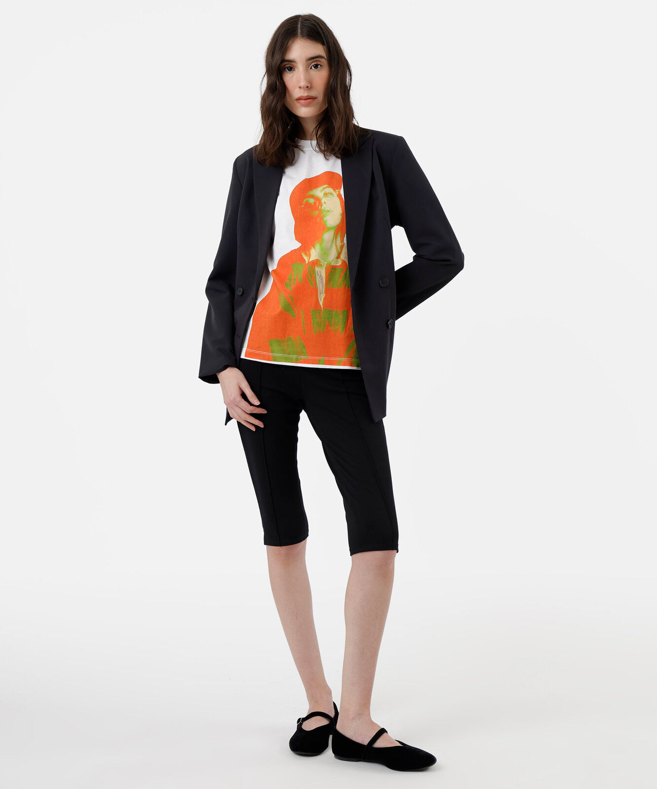 camiseta feminina de algodão manga curta billie eilish off white