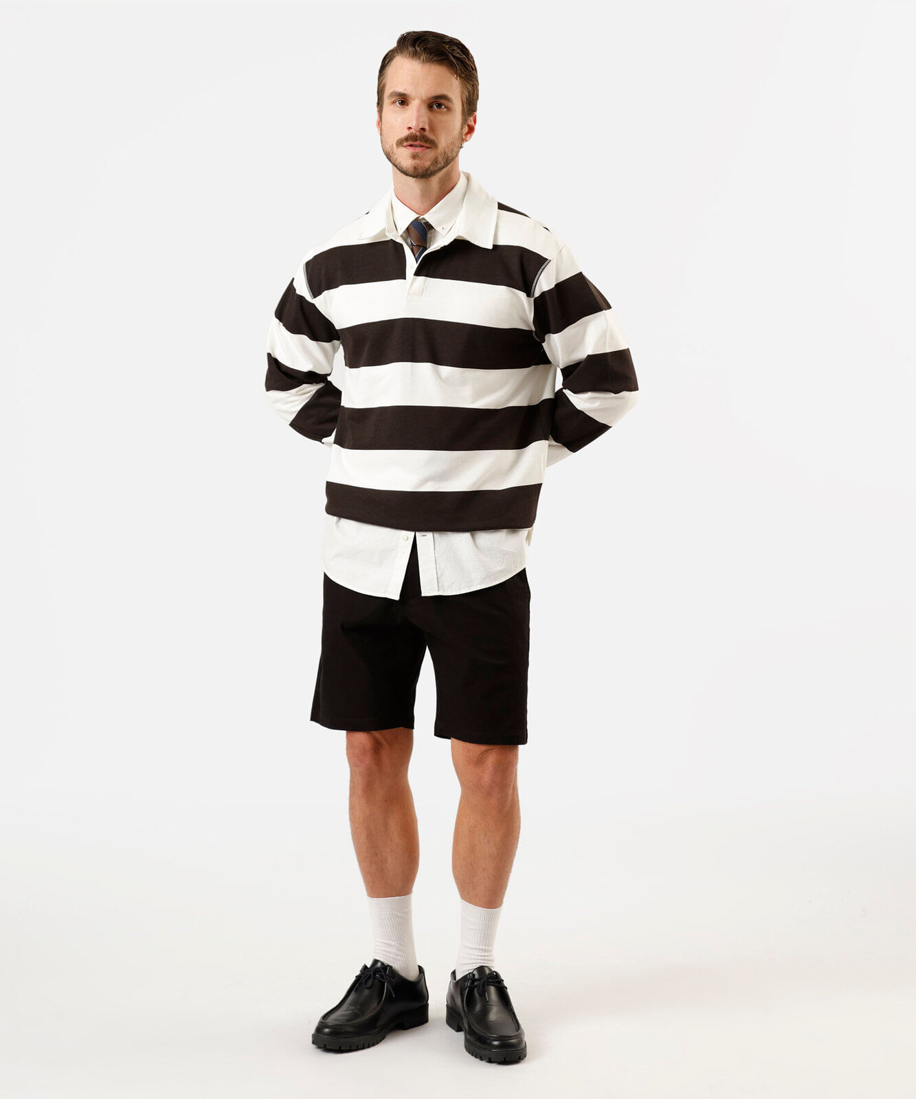bermuda chino reta masculina de sarja preta