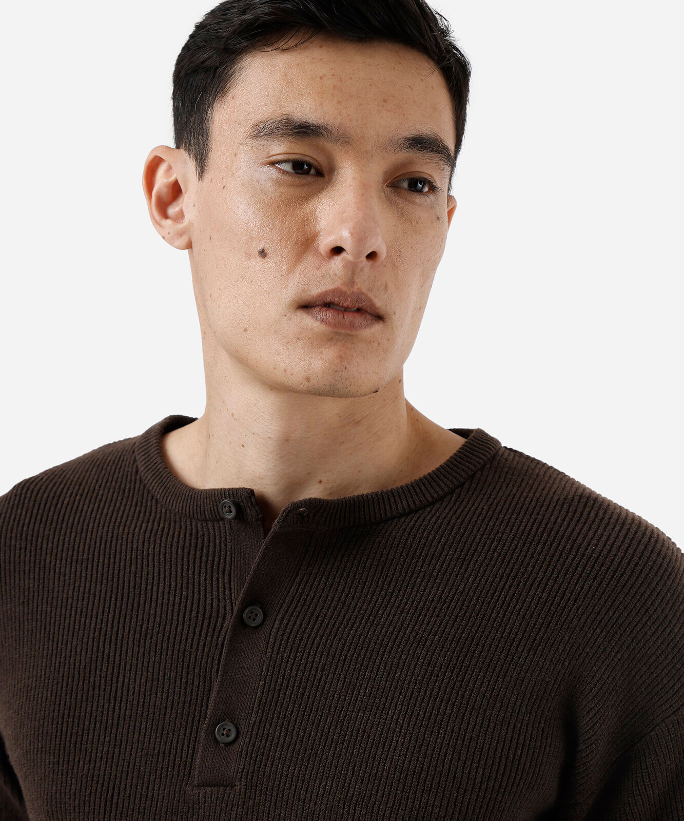 blusa slim fit masculina de tricot canelada marrom