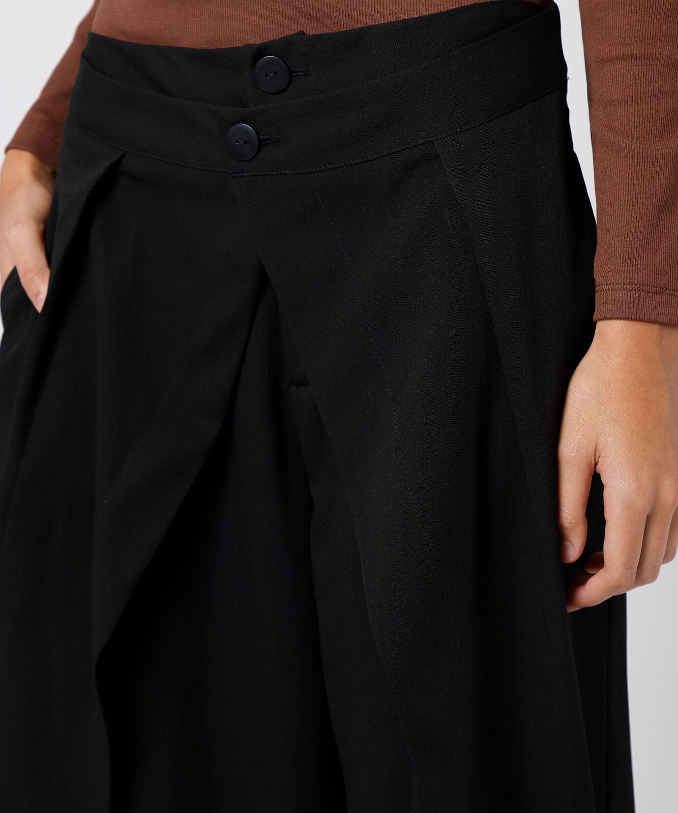 calça de alfaiataria feminina cós duplo com pregas mindset preta