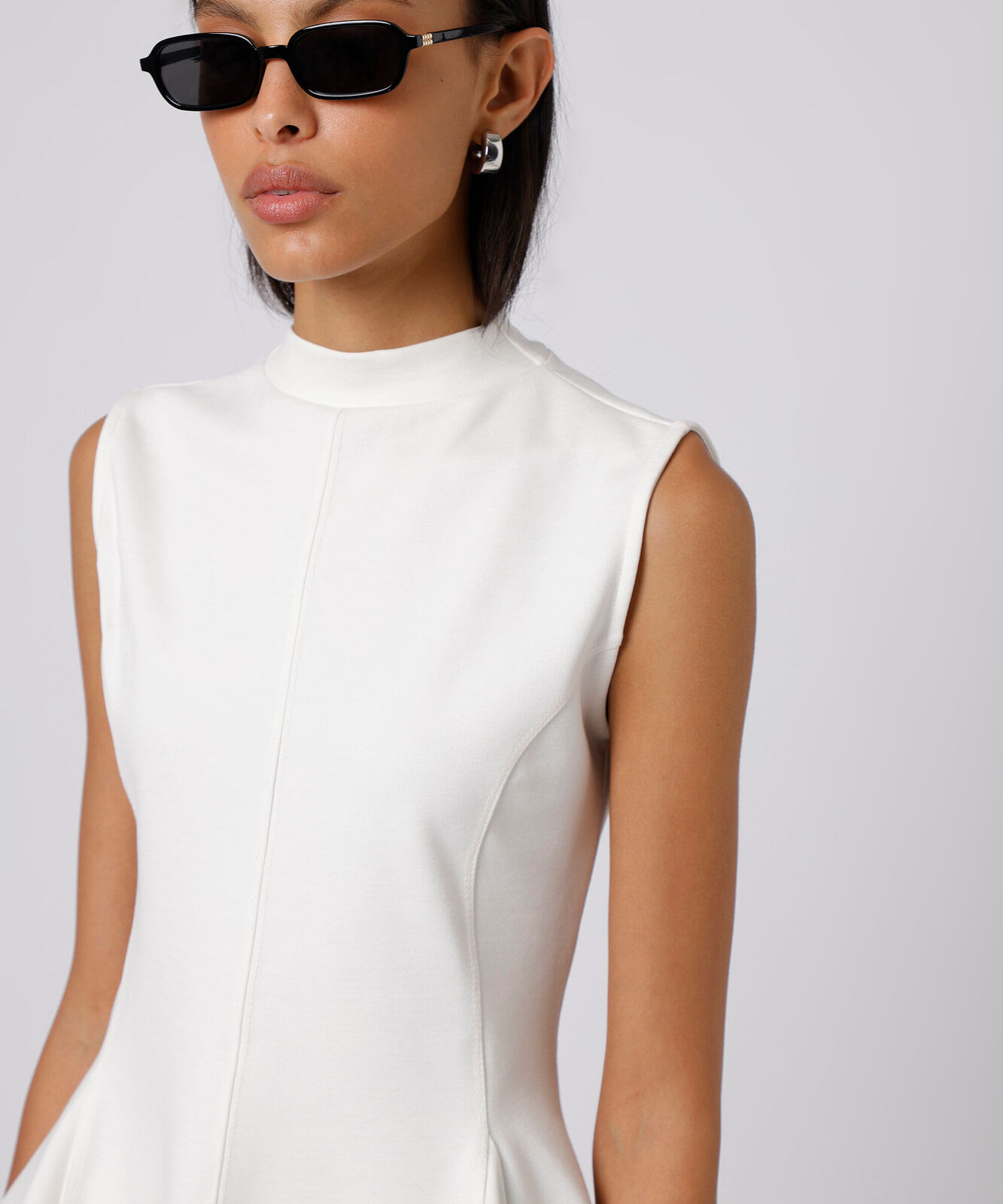 regata peplum feminina com viscose gola alta mindset off white