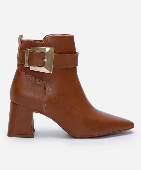 bota cano curto bico fino com fivela beira rio marrom