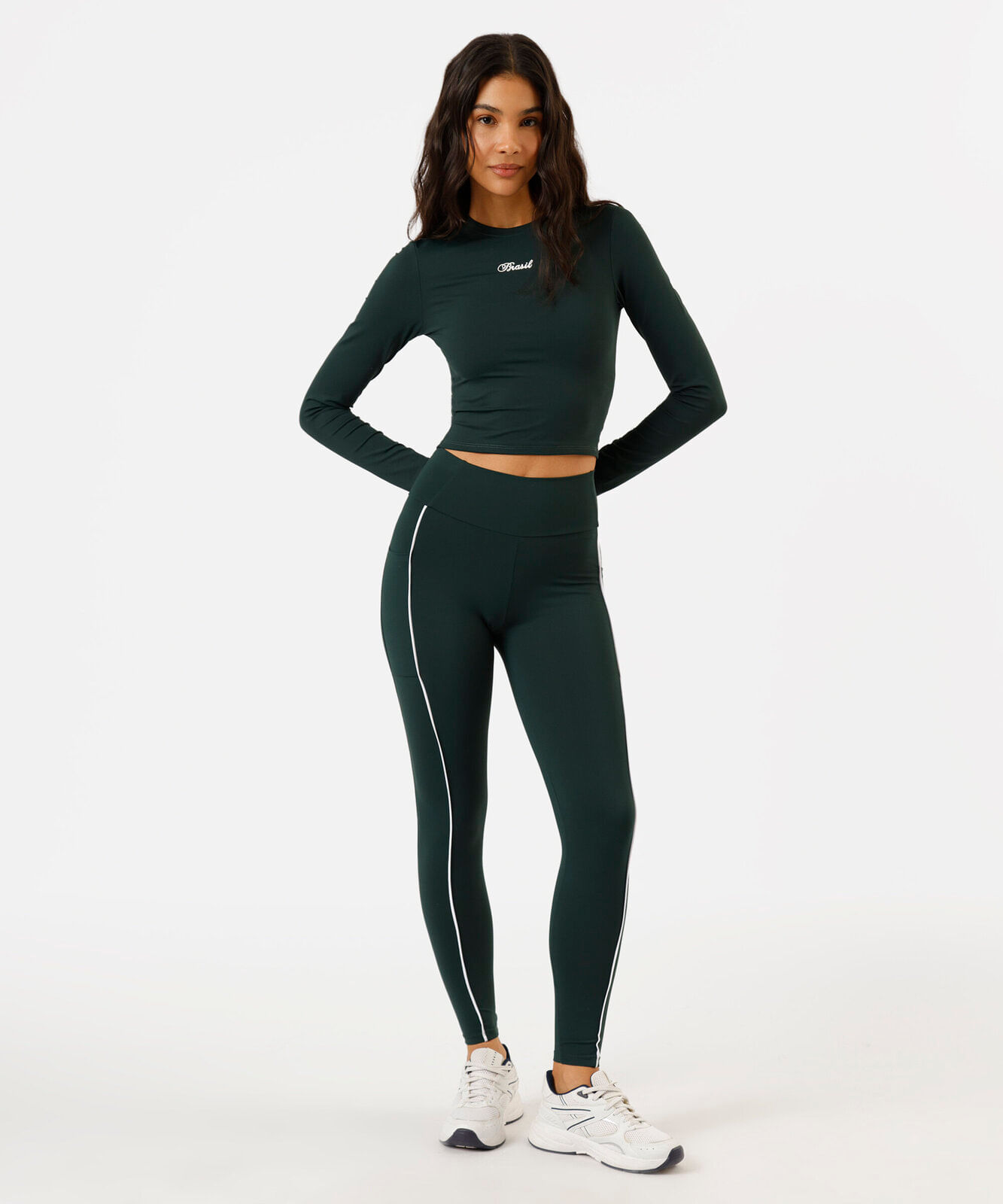 blusa cropped esportiva feminina de poliamida manga longa brasil verde