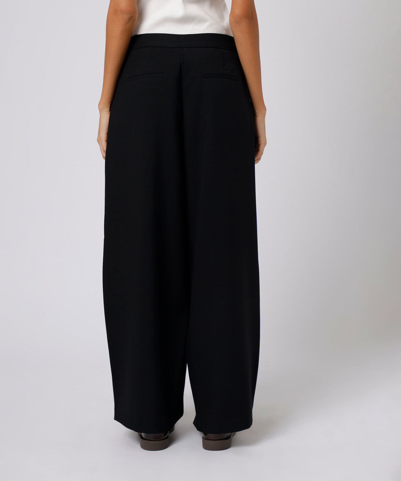calça de alfaiataria balloon feminina cintura alta mindset preta