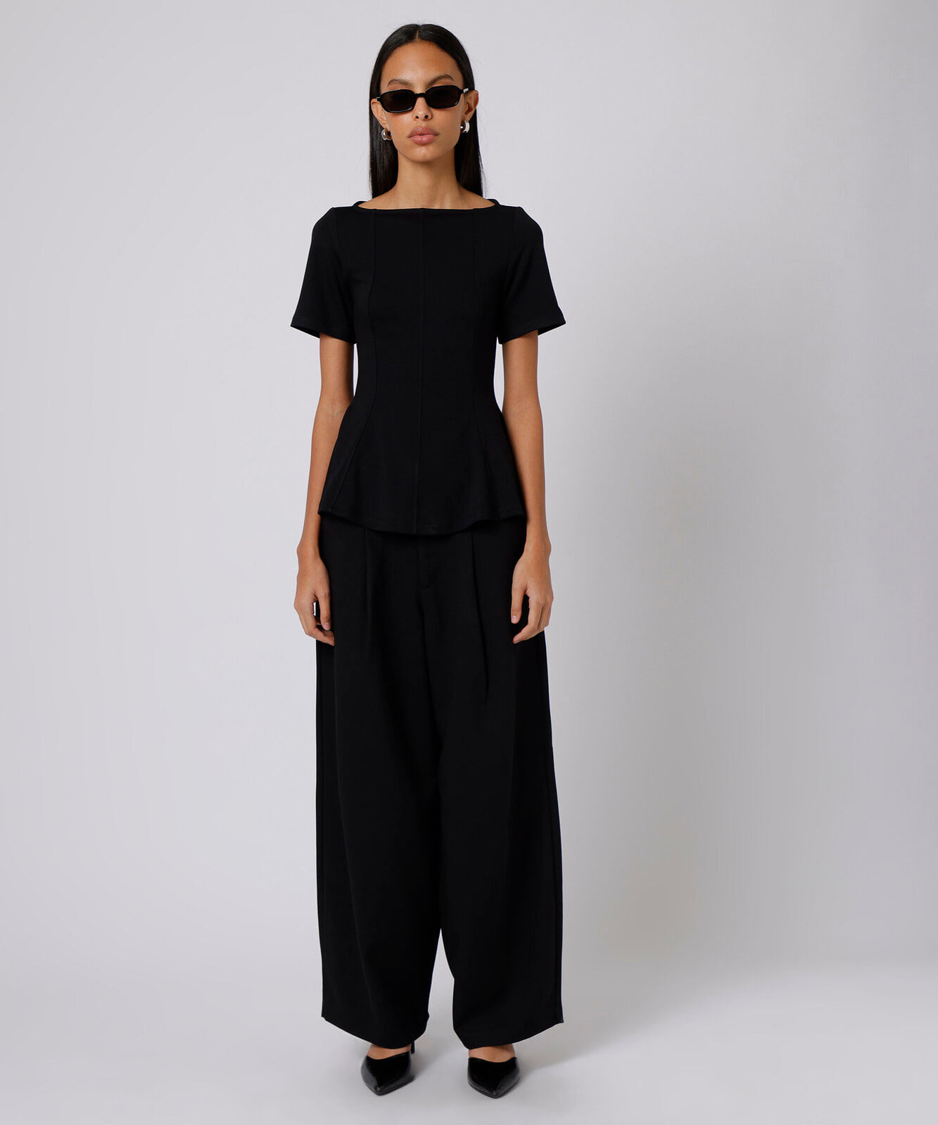 blusa peplum feminina com viscose decote canoa manga curta mindset preta