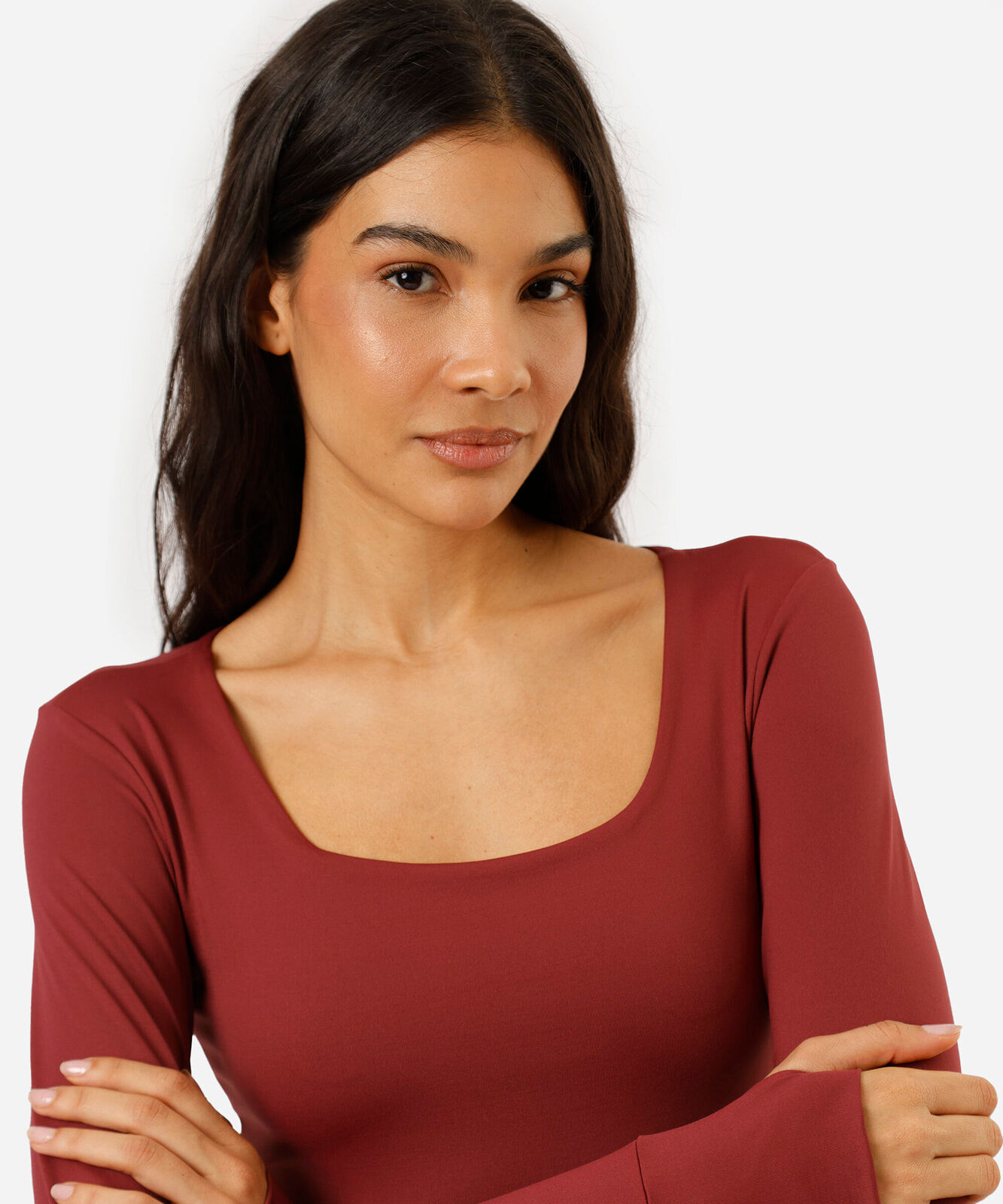 blusa cropped esportiva feminina de poliamida manga longa vinho