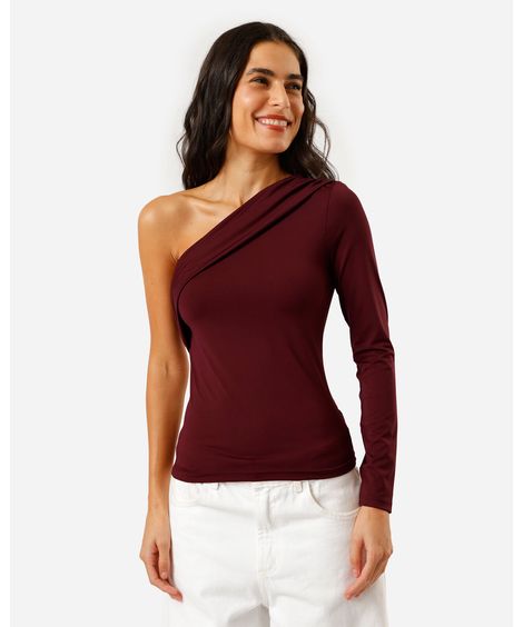 blusa ombro único feminina franzida vinho