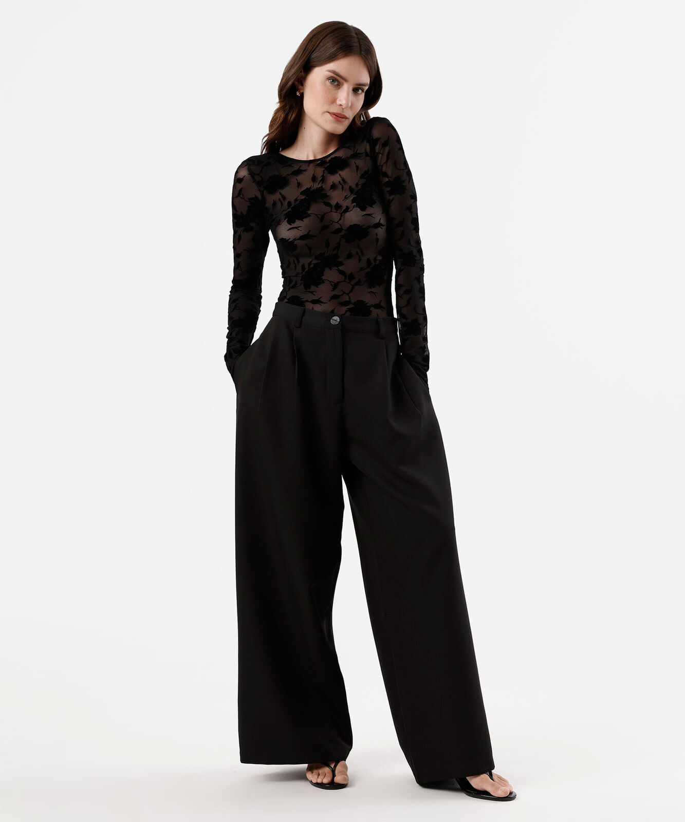 body feminino de tule manga longa floral preto