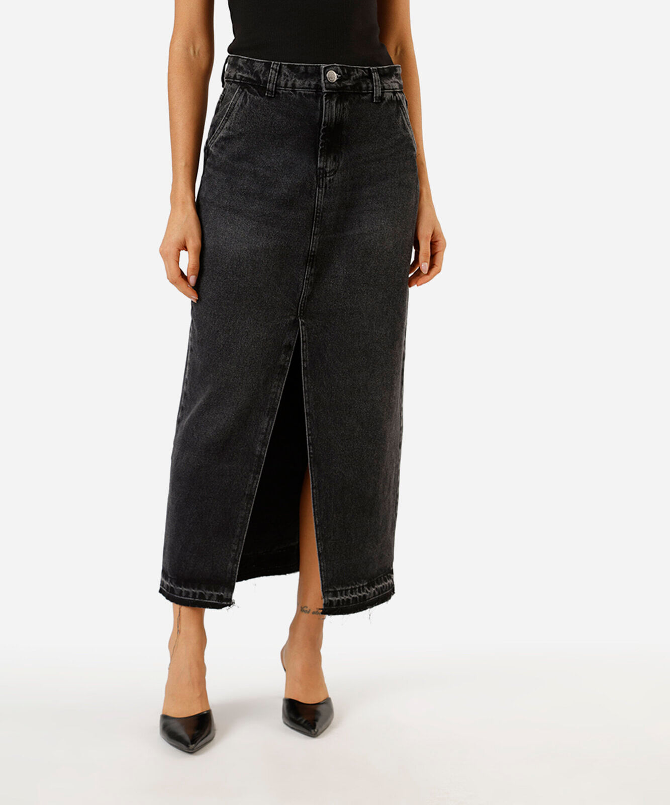 saia midi feminina jeans com fenda preta