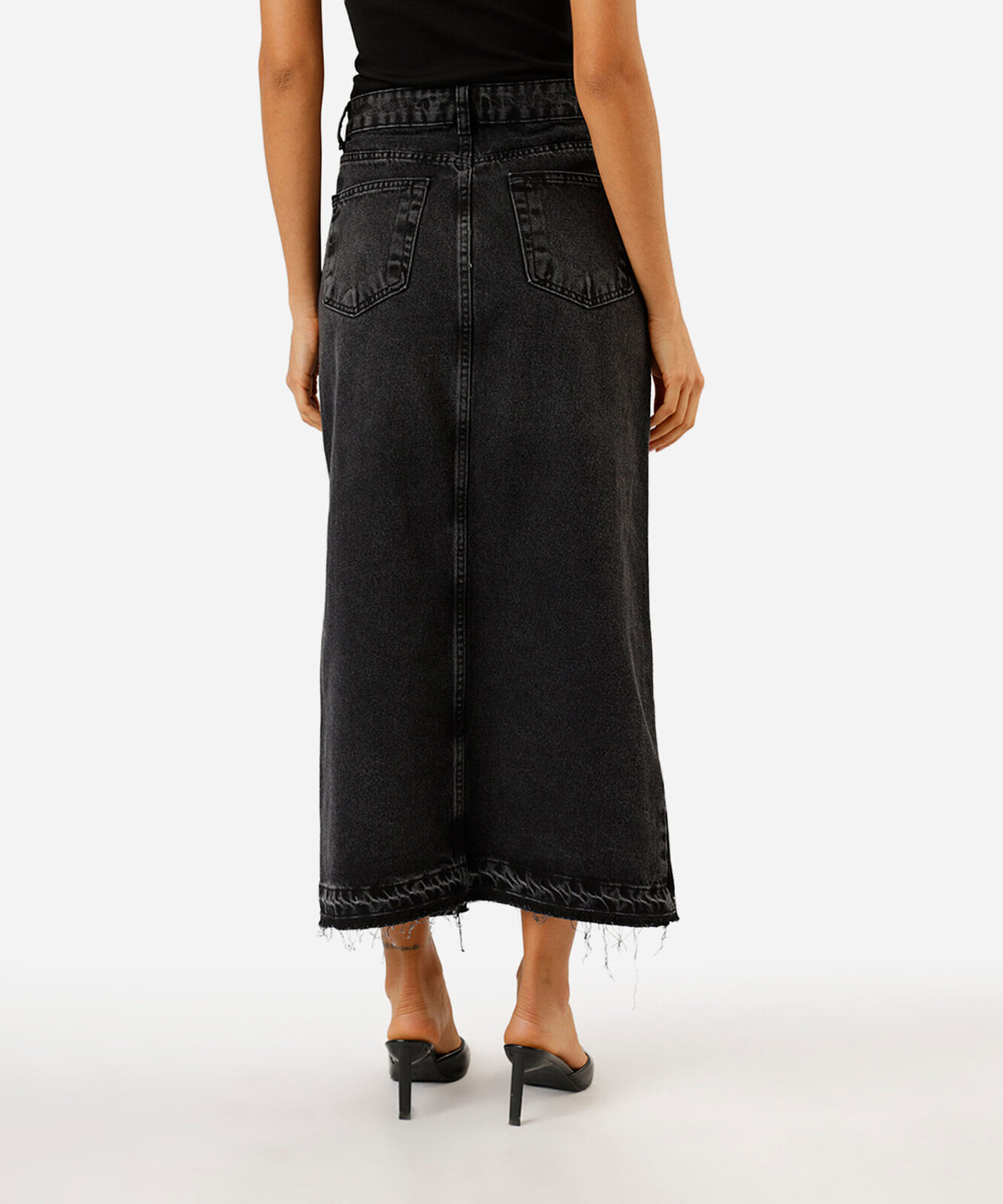saia midi feminina jeans com fenda preta