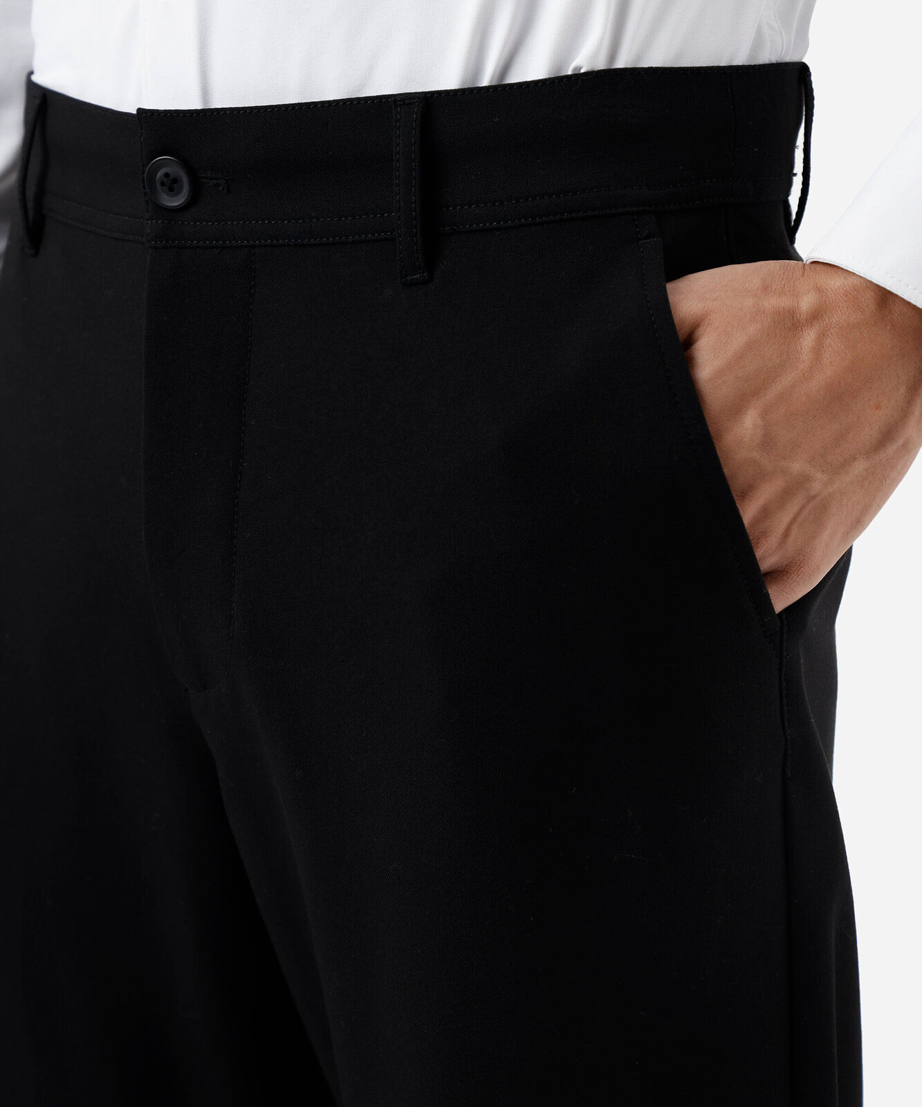 calça reta de alfaiataria preta