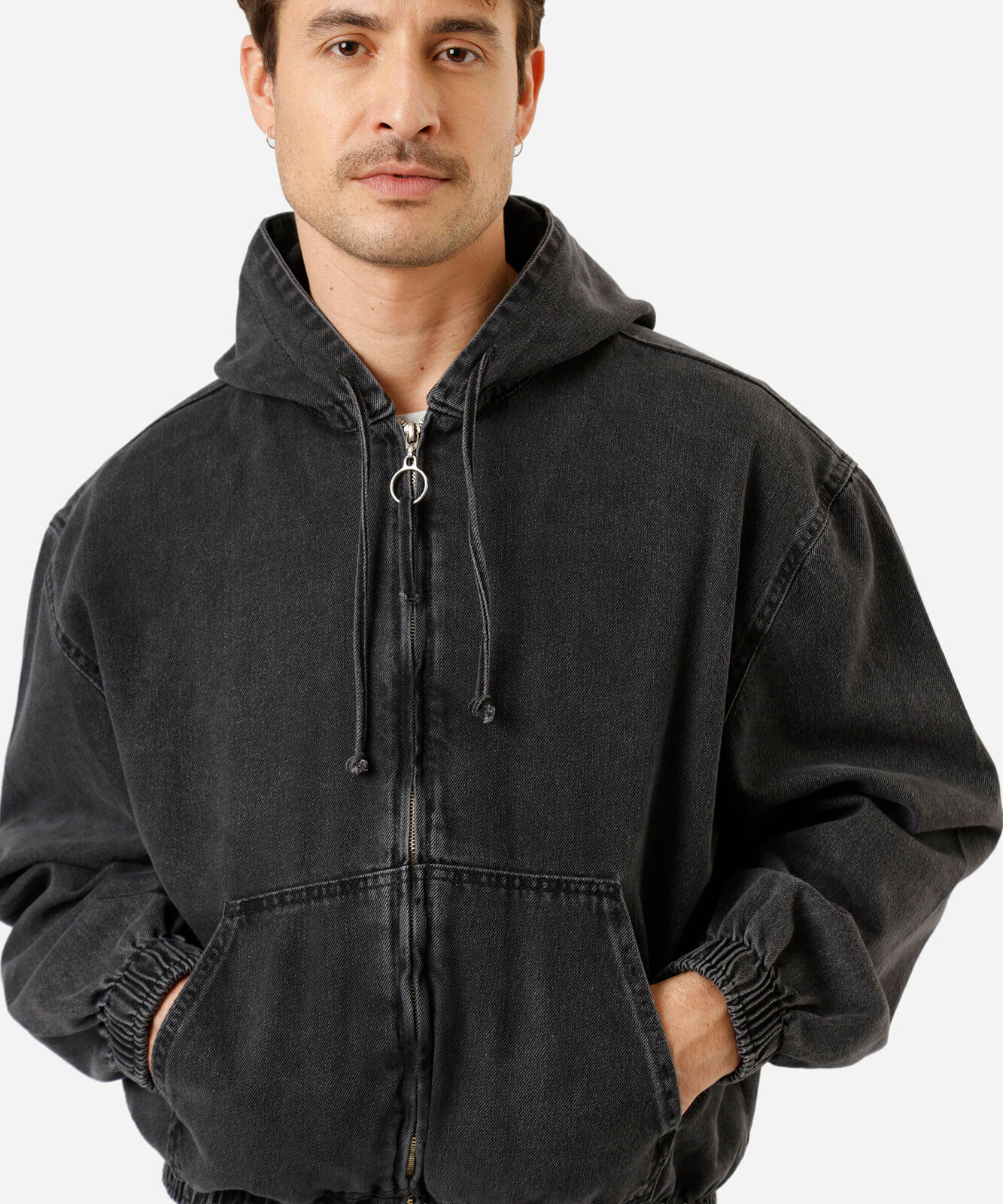 jaqueta bomber masculina jeans com capuz  preta