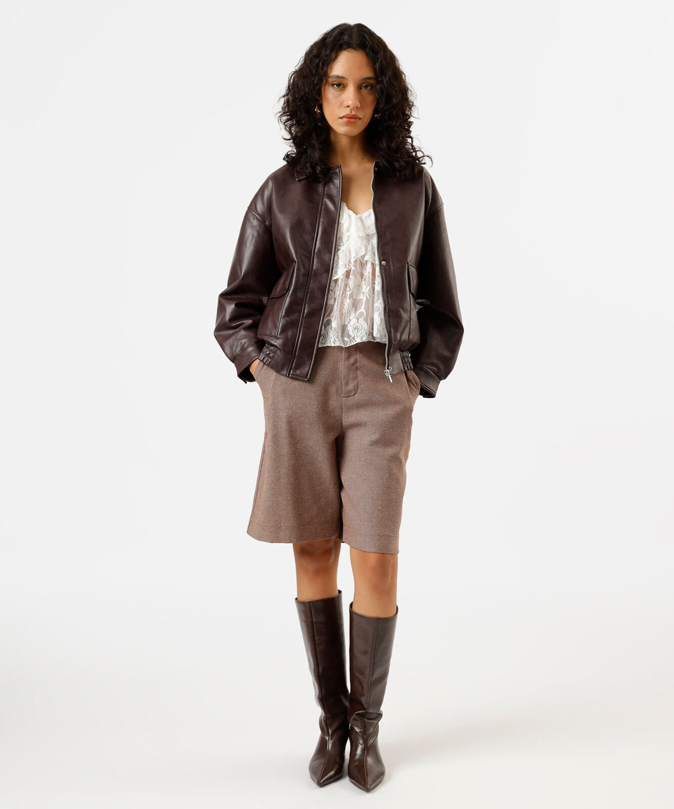 jaqueta bomber feminina de pu com oversized marrom