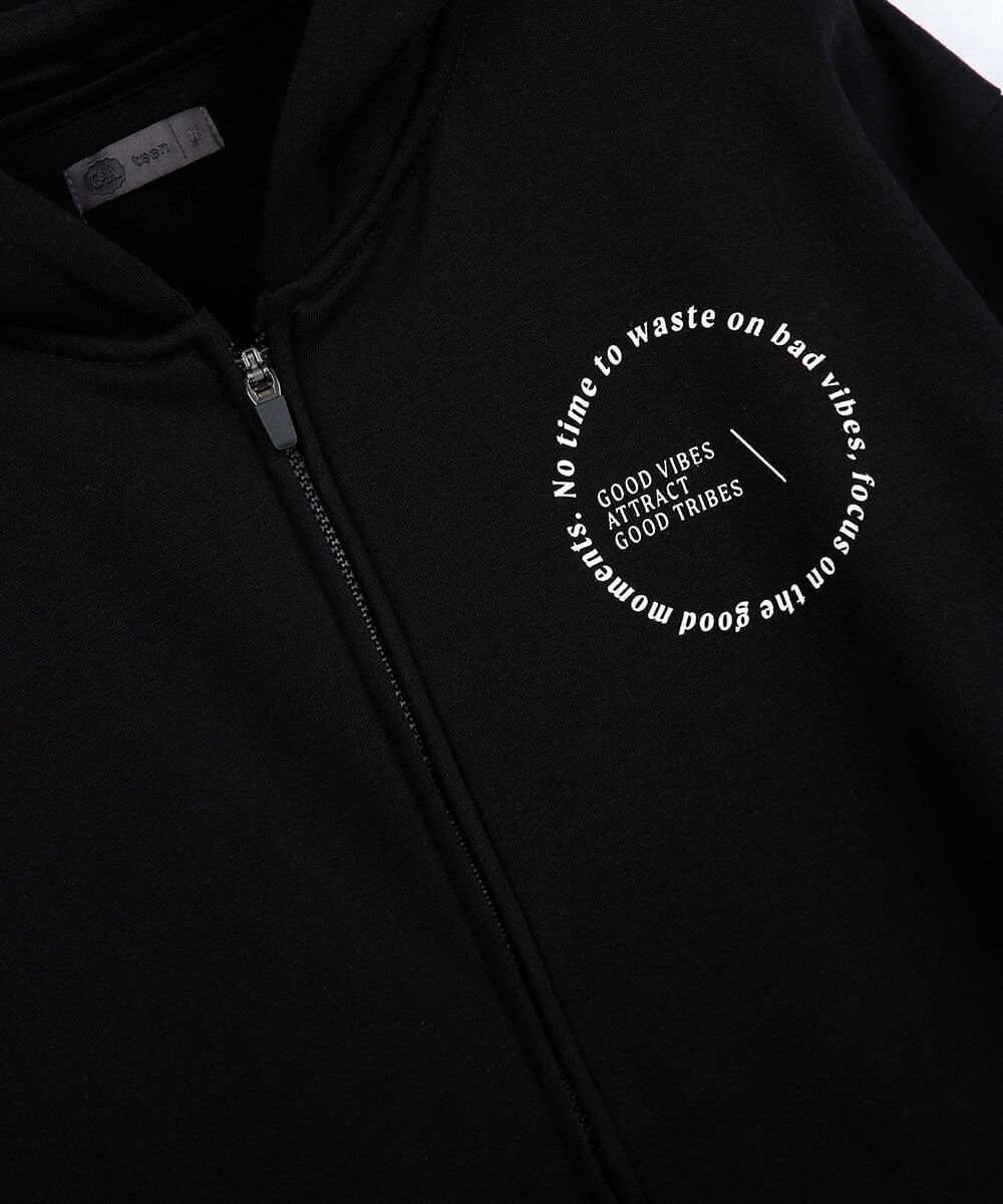 jaqueta juvenil de moletom com capuz estampado preto