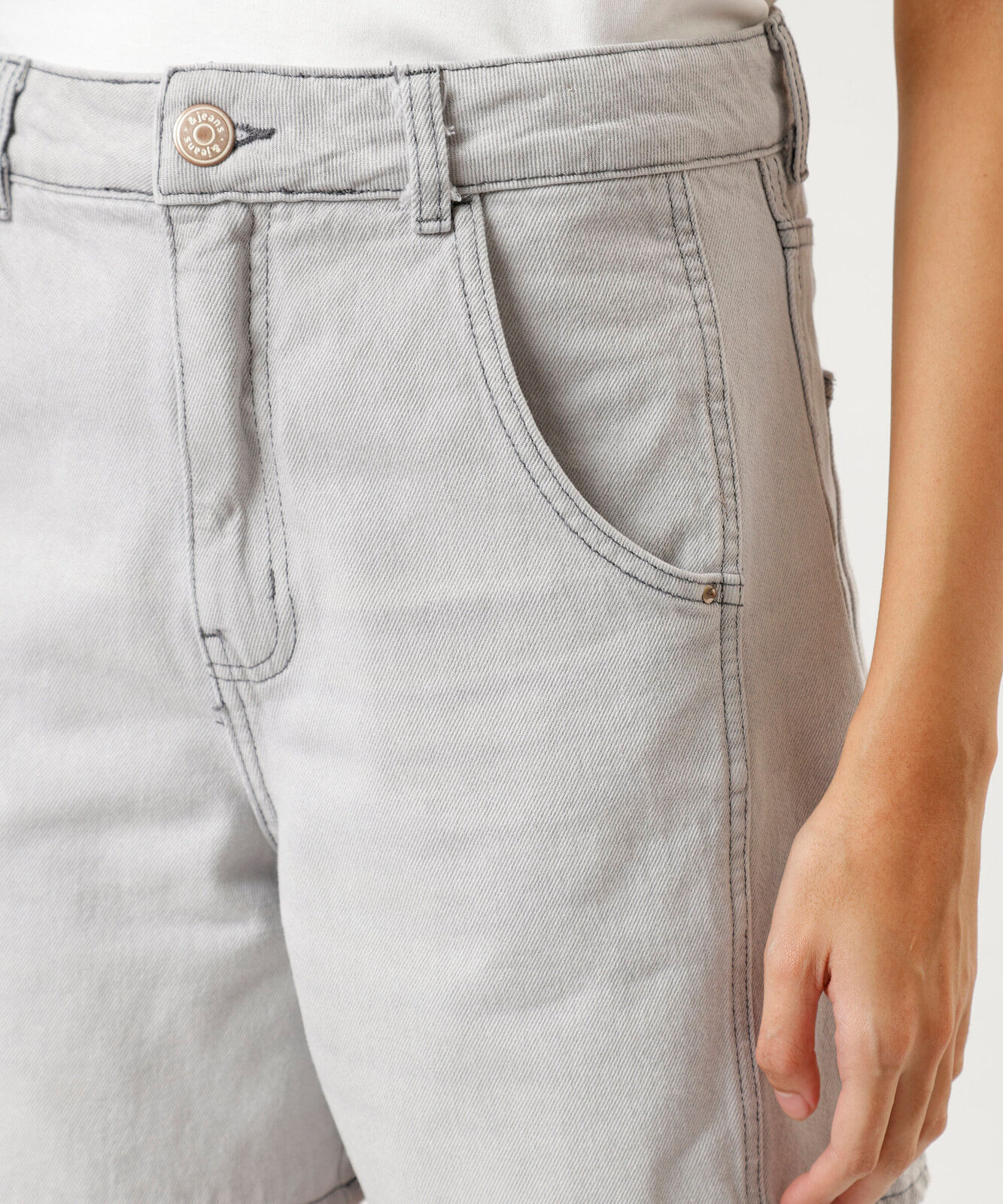bermuda mom feminina jeans cintura alta cinza