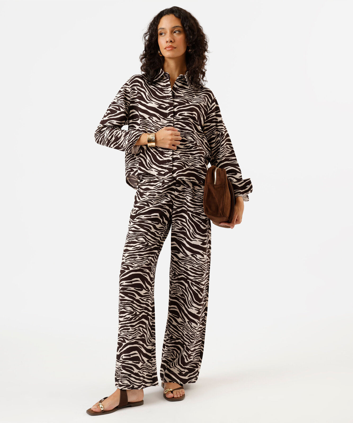 camisa feminina com linho manga longa animal print bege