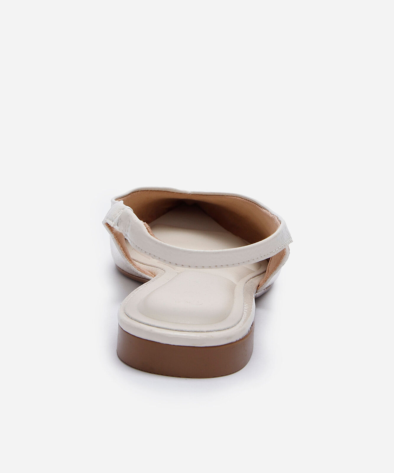 sapatilha bico fino off white