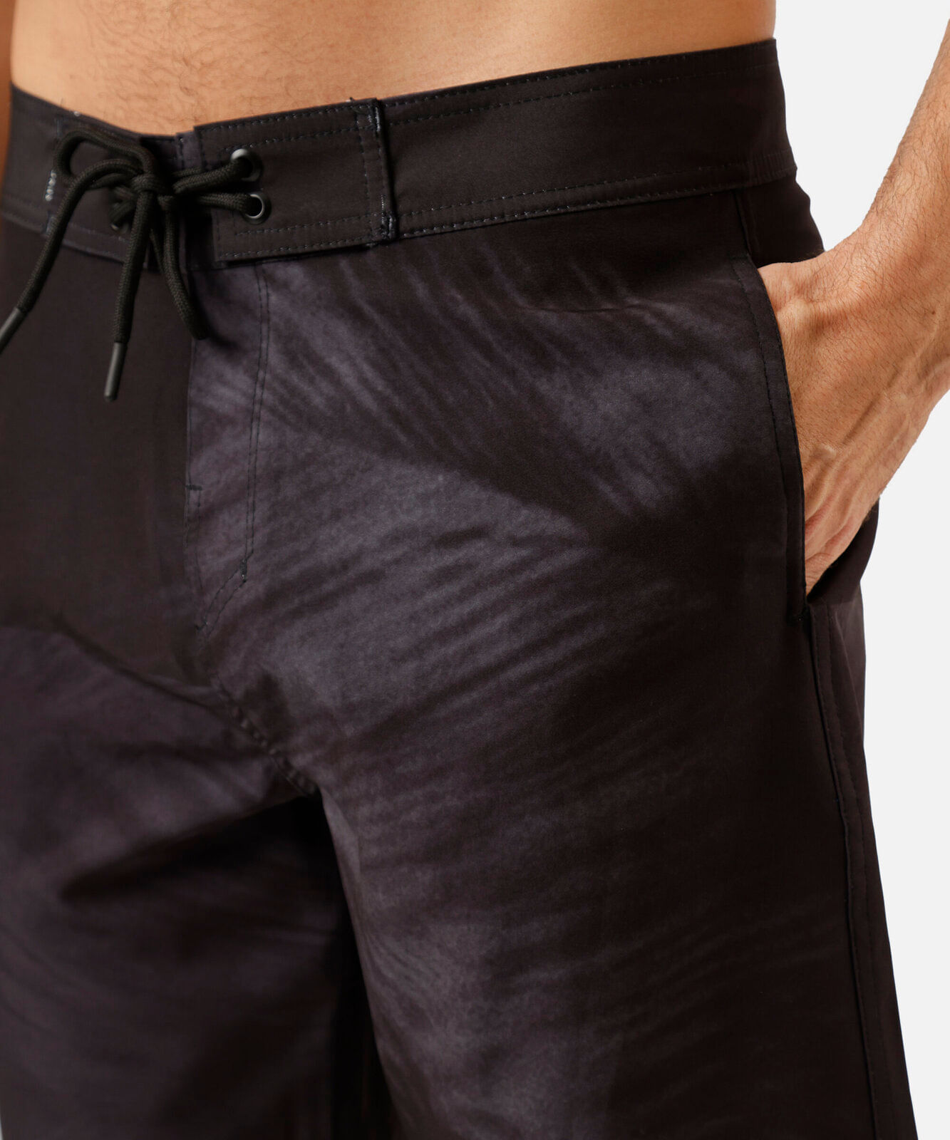 short boardshort masculino folhagens preto