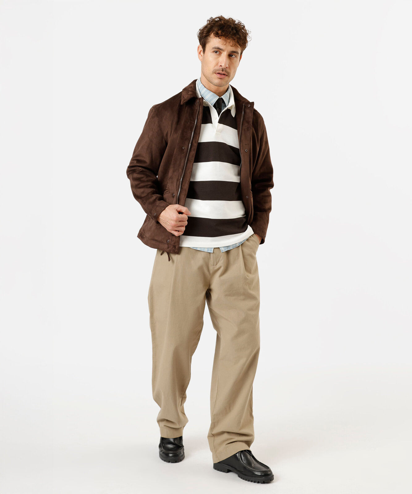 jaqueta masculina de suede com bolsos marrom