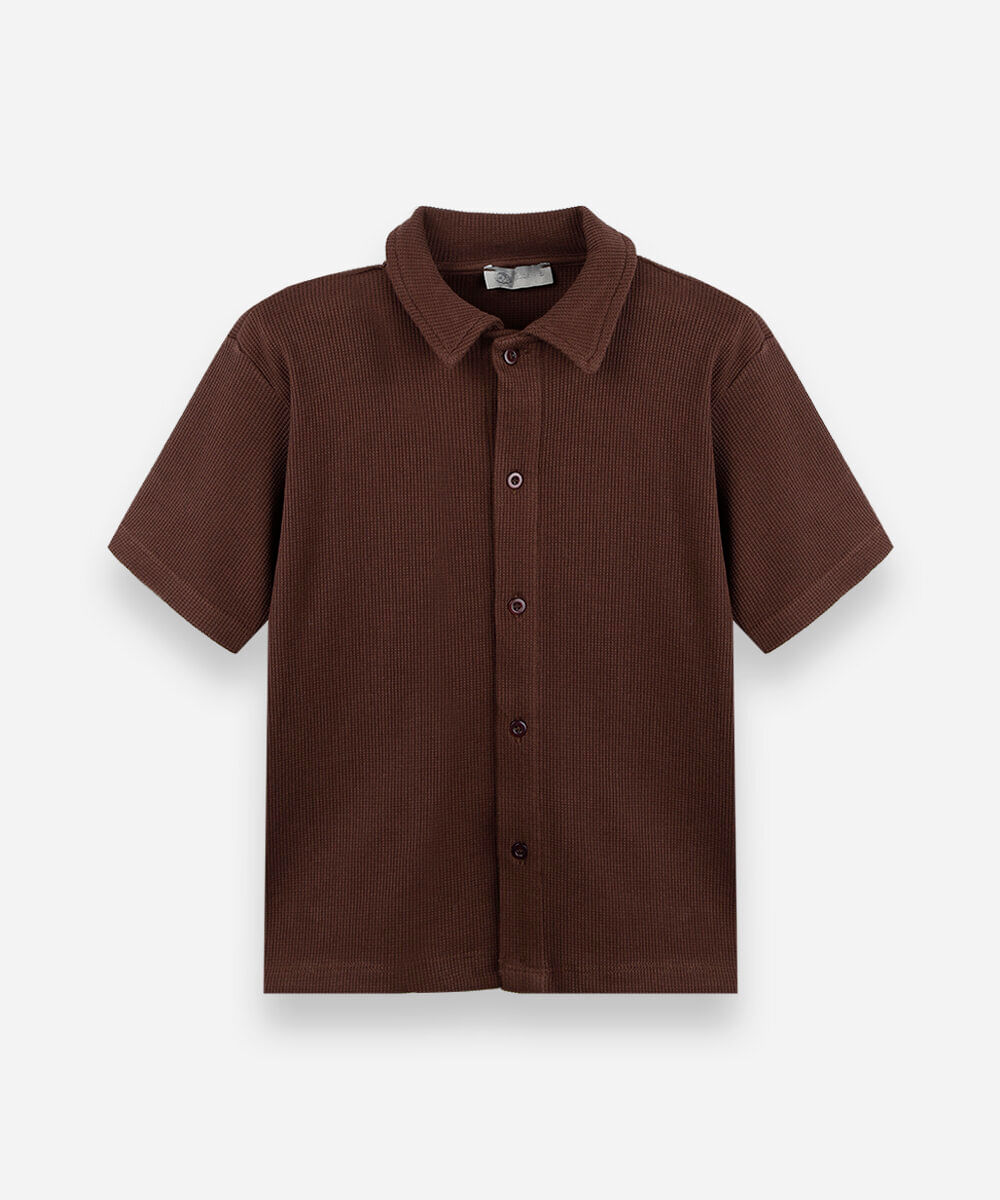camisa infantil de algodão manga curta texturizada marrom
