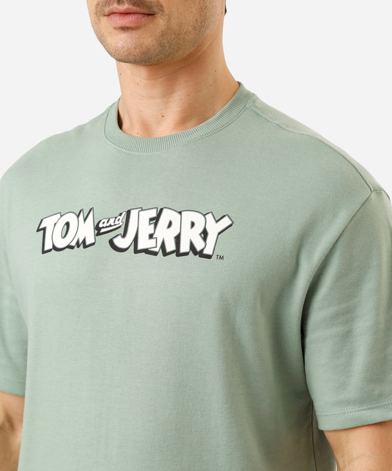 camiseta masculina com algodão manga curta tom e jerry verde
