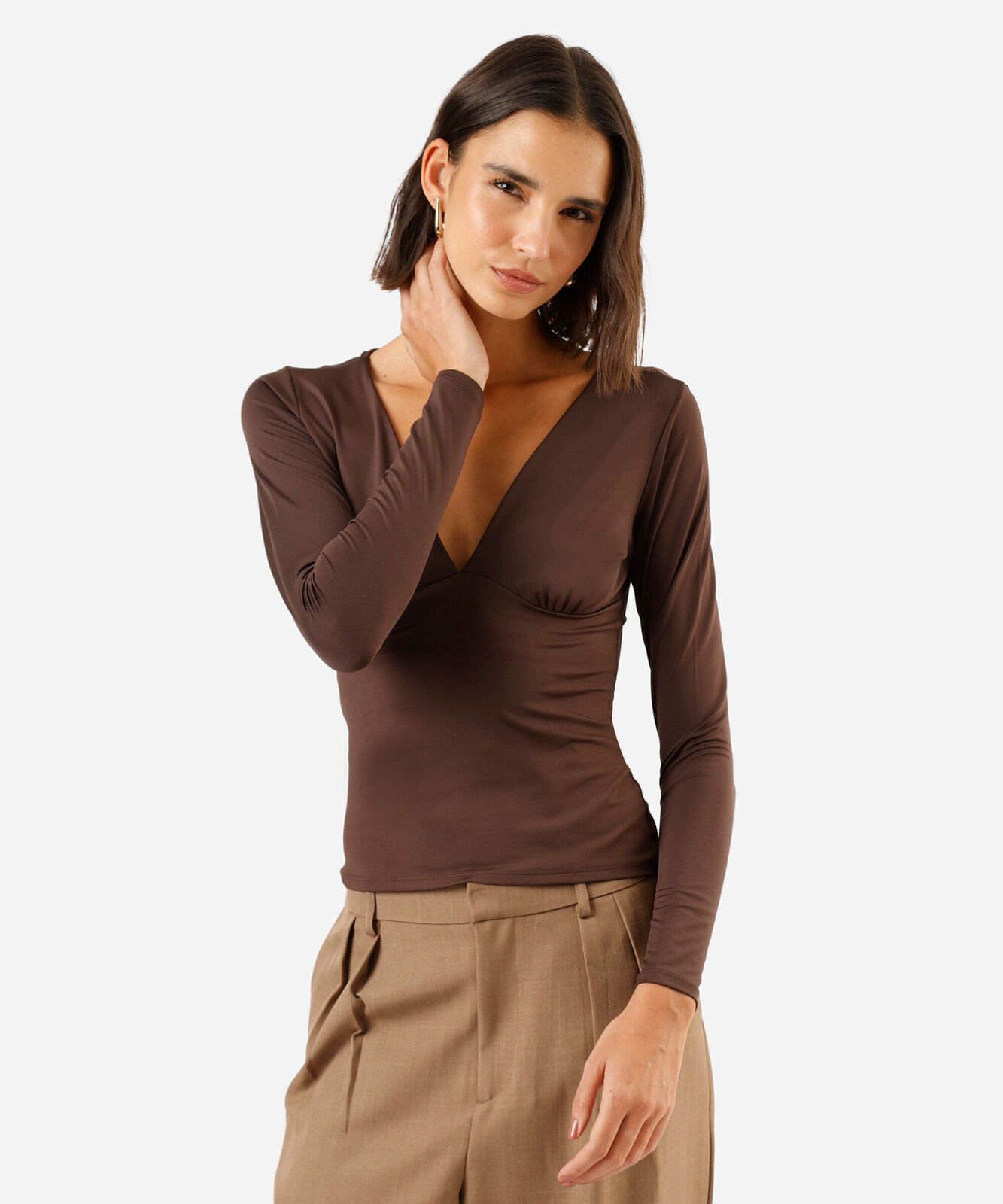 blusa feminina decote v manga longa marrom